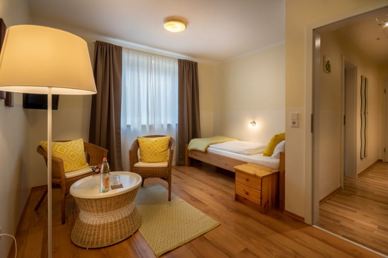  Einzelzimmers im Hotel Haus Biederstaedt